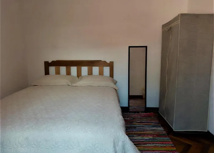 Kasa-4 B&B Guest House